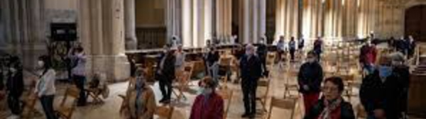 En France, les lieux de culte rouvrent leurs portes mais la jauge de 30 personnes passe mal