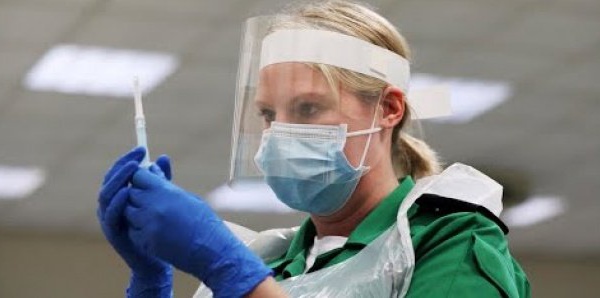 États-Unis: la campagne de vaccination contre le Covid-19 commencera lundi