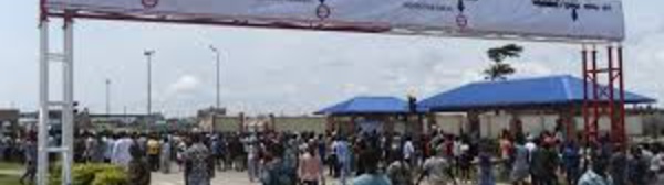 Le Nigeria rouvre quatre postes-frontière avec le Bénin, le Cameroun et le Niger