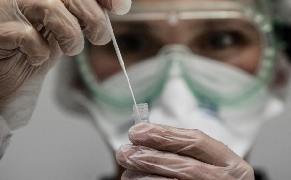 Comment la nouvelle souche de coronavirus détectée au Royaume-Uni pourrait affecter l'efficacité des vaccins?