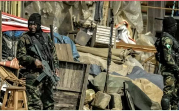 Cameroun: une attaque meurtrière vise le convoi du préfet de Momo en région anglophone