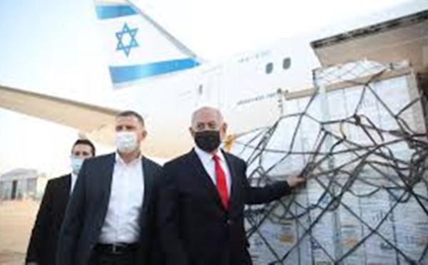 Israël a obtenu un stock de vaccins en échange de données médicales à Pfizer