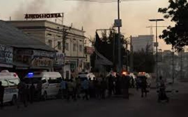Somalie: attaque meurtrière des shebabs contre un hôtel de Mogadiscio