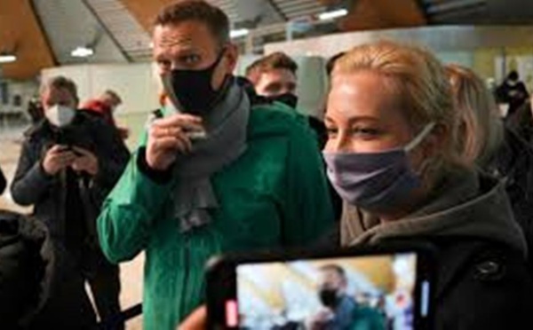 Russie: le bras de fer entre le Kremlin et Alexeï Navalny se poursuit devant les juges