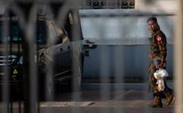 Birmanie : l'armée tient fermement le pays, le Conseil de sécurité de l'ONU va se réunir