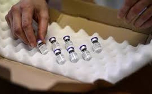 Covid-19 : l'Europe se mobilise pour obtenir plus de vaccins