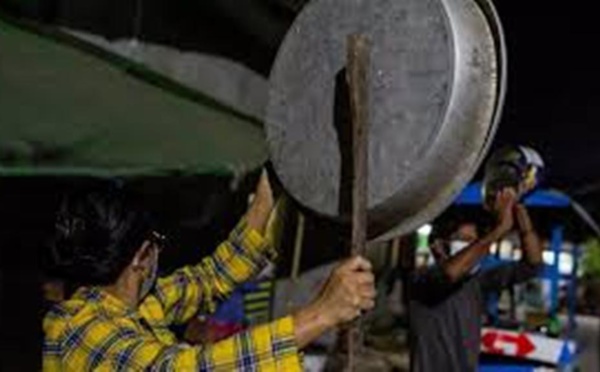 Birmanie: les appels à la désobéissance civile se multiplient après le coup d'État