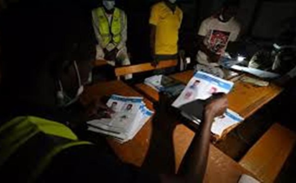 Présidentielle au Niger: un scrutin calme malgré plusieurs incidents, dont un meurtrier