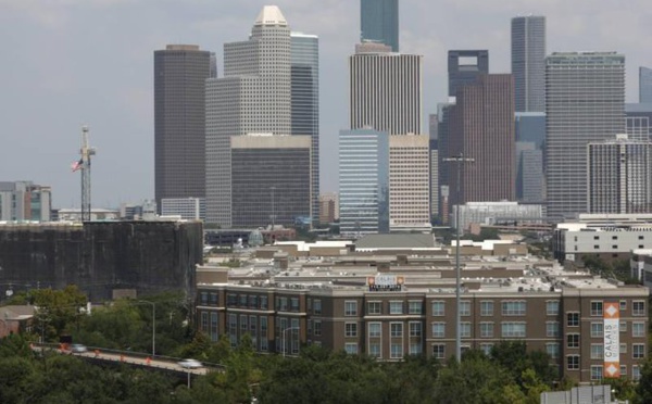 Le Texas décrète la fin du masque obligatoire et réouvre son économie à 100 % contre l’avis des autorités sanitaires