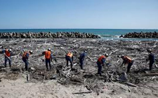 Fukushima : dix ans après la triple catastrophe de 2011, le Japon se recueille