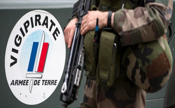 "Mediapart": une cinquantaine de militaires aux convictions néonazies dans l'armée française