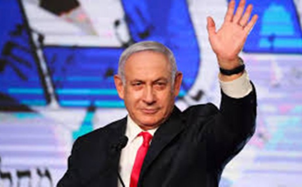 Législatives en Israël: Netanyahu en tête mais sans majorité, le Likoud soucieux