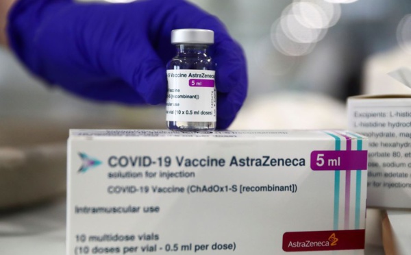 Vaccin AstraZeneca : l'Agence du médicament confirme un risque de thrombose rare