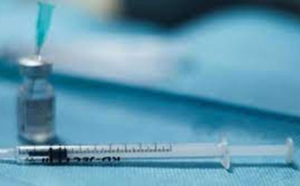 Covid-19: les vaccins à ARN messager empêcheraient les contaminations