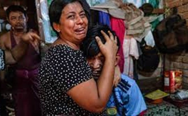 Birmanie: 543 civils dont 44 mineurs ont été tués depuis le coup d'État du 1er février (ONG)