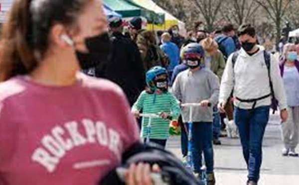 Covid-19: cinq États concentrent la moitié des nouveaux cas aux États-Unis