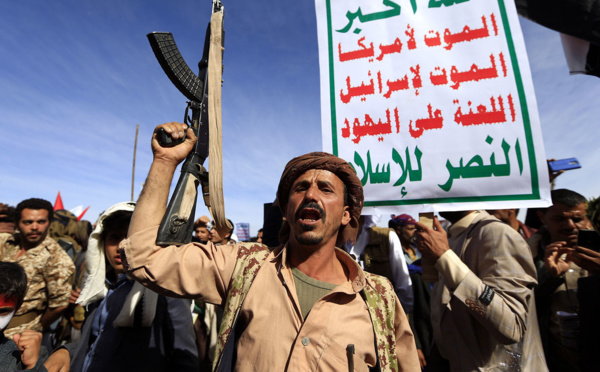 Yémen: les rebelles houthis affirment avoir lancé 17 drones et missiles sur l'Arabie saoudite