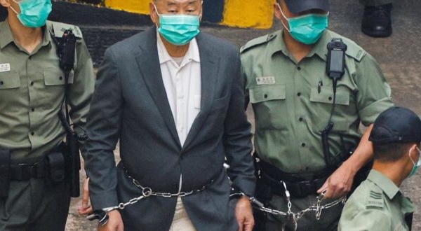 Manifestations à Hong Kong: 14 mois de prison pour le magnat de la presse Jimmy Lai