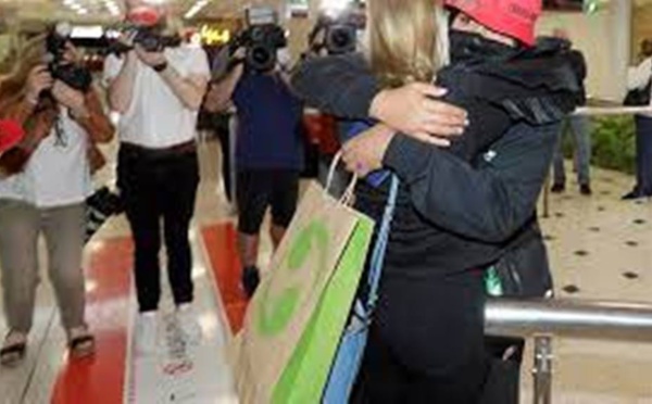 Covid-19: vive émotion à l'ouverture de la «bulle» entre l'Australie et la Nouvelle-Zélande