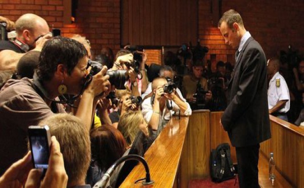 Affaire Pistorius: des photos des toilettes où il a tué son amie diffusées
