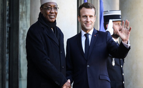 Tchad : Emmanuel Macron assistera aux obsèques d'Idriss Déby