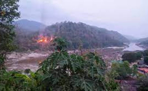 Birmanie: une faction rebelle s'empare d'une base militaire, craintes de représailles