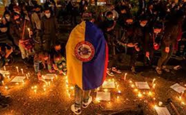 En Colombie, le gouvernement dit vouloir "écouter tous les secteurs" de la société