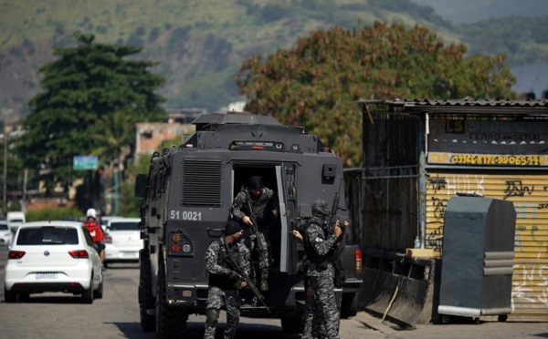Brésil: au moins 25 morts dans une opération antidrogue dans une favela de Rio