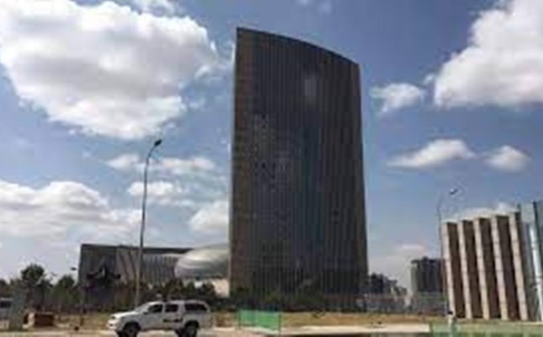 L'Union africaine exige une «transition démocratique» au Tchad en 18 mois