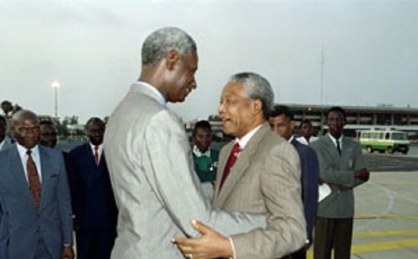 Nelson Mandela, Abdou Diouf et l'aide financière: le journaliste Mamadou Ibra Kane révèle