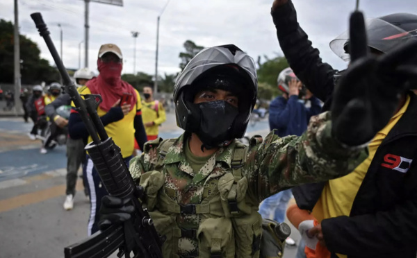 Colombie: le président Duque envoie l'armée à Cali, épicentre de manifestations violentes