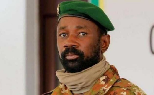 Mali: le colonel Assimi Goïta a prêté serment comme président de transition