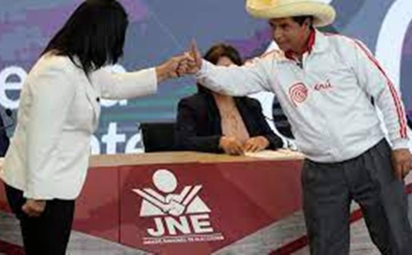 Le Pérou toujours dans l'attente des résultats de la présidentielle