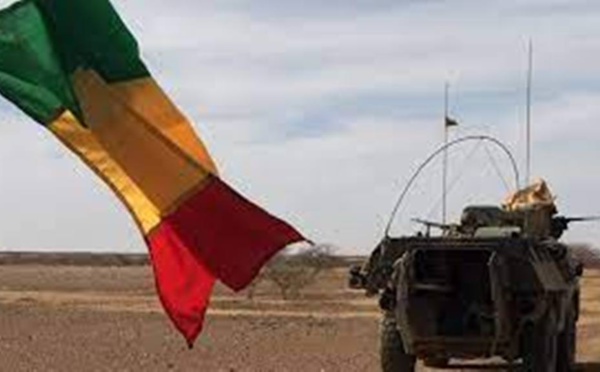 Opération Barkhane : Emmanuel Macron va annoncer une restructuration des troupes