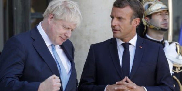 Brexit: Macron demande à Johnson le respect de la «parole donnée»