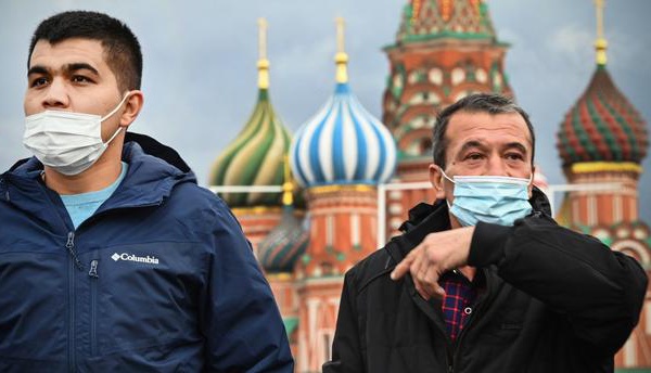 Covid-19: le maire de Moscou décrète une semaine chômée face à la hausse des cas