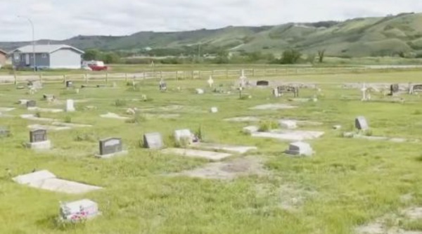 Le Canada sous le choc après la découverte de nouvelles tombes d'enfants autochtones