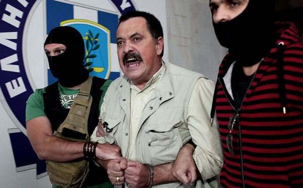 Grèce: arrestation du numéro 2 du parti néonazi, en fuite