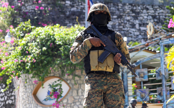 Dix-sept ex-militaires colombiens soupçonnés dans l'assassinat du président haïtien