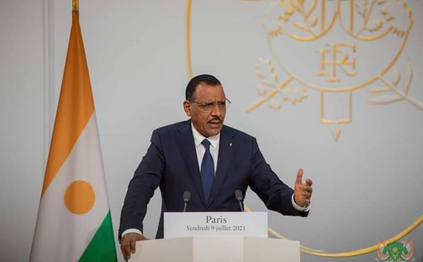 Mali: l'ambassadeur du Niger convoqué suite à des propos "inacceptables" du président Bazoum sur la transition 