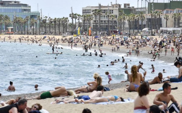 Espagne: la justice approuve le rétablissement d'un couvre-feu à Barcelone et d'autres grandes villes catalanes