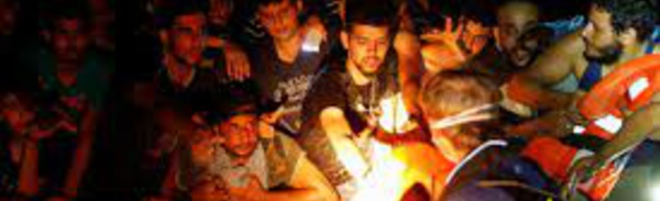 Plus de 400 migrants secourus en mer Méditerranée au large des côtes tunisiennes