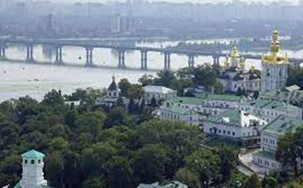 Ukraine: un militant biélorusse retrouvé pendu dans un parc de Kiev