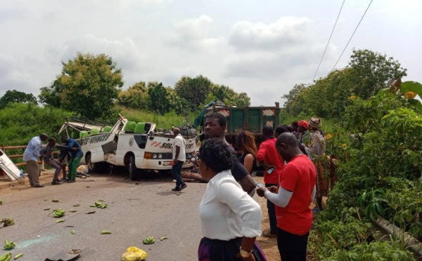 Cameroun: au moins 40 morts dans trois accidents de bus en deux jours