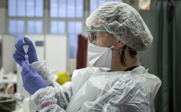 Covid-19: la fin de la gratuité des tests sans prescription interviendra «mi-octobre» en France