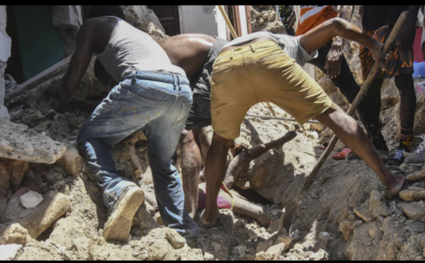 Séisme en Haïti : le bilan grimpe à 304 morts et 1 800 blessés graves