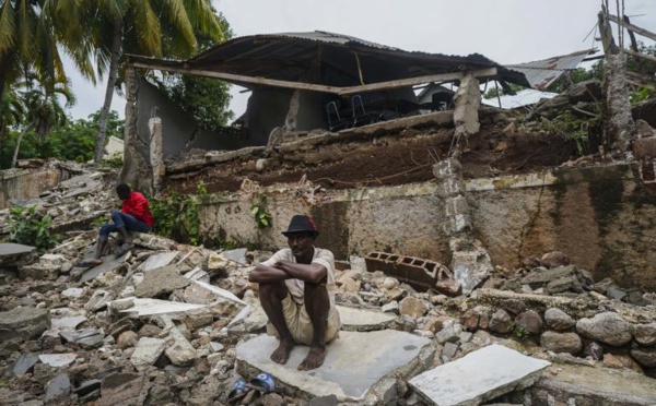 Séisme en Haïti: le bilan s'alourdit à 2189 morts