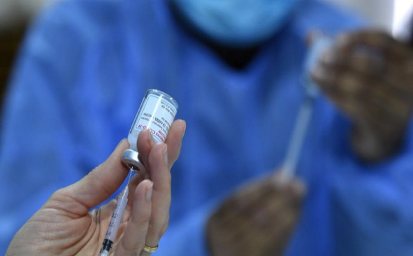 Covid : les vaccins restent efficaces contre le variant Delta