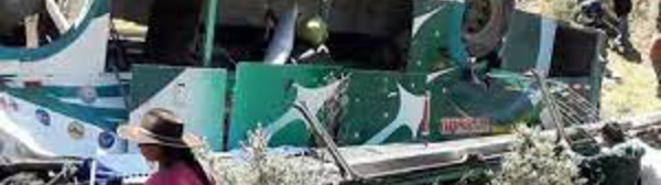 Pérou: au moins quinze morts dans un acident de bus transportant des mineurs