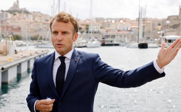 Environnement: Macron annonce un sommet «One Ocean» fin 2021 ou début 2022 en France